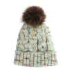 2019 Asia Nuevo Invierno Nuevo Hilo Retorcido Bola de Pelo Desmontable Gorro de Punto para Mujer Gorro de Lana Todo Fósforo Gorro de Pullover