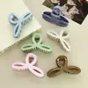 Material de PC que no se rompe, Pinza para el cabello grande de cinta con cadena, Pinza para el cabello para la ducha, Pinza para el cabello de moda para la parte trasera de la cabeza, Venta al por mayor de fábrica
