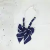 Corbata de moño para hombre Corbata de moño para mujer Floral Versátil JK Uniforme japonés Sin banda elástica Material escolar Jardín de infantes Rayado Estilo Campus