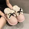 Pantuflas de Peluche con Lazo a la Moda y Lindas para Mujer, Nuevas Pantuflas de Algodón Cerradas Cómodas Estilo Hada para Mujer, Otoño e Invierno 2025