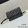 Bolsa Nueva de Verano 2025 para Mujer D Brand, Bolso Estilo Chanel, Bolso de Hombro Cruzado Acolchado de Moda y Sencillo, Bolso Cuadrado Pequeño de Moda