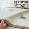 Alfombrilla Refrigerante de Seda Helada de Verano, Grado Materno e Infantil Clase A, Modelo Nuevo 2026, Alfombrilla Suave para el Hogar, Lavable a Máquina, Galleta Linda, Frijol de Hielo