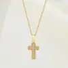 Accesorios de Collar con Colgante de Cruz de Acero de Titanio y Circonita Europeos y Americanos para Mujer, Lujo Ligero, Acero Inoxidable de Alta Gama, Cadena para Clavícula que No se Desvanece