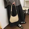 Bolso cruzado casual para mujer, nuevo bolso cuadrado pequeño de moda 2026, bolso de hombro pequeño popular de fieltro, bolso de hombro casual simple
