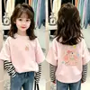 Camiseta de manga comprida para meninas, estilosa e moderna, algodão puro, top para o início do outono, casual estilo coreano, falsa peça dupla, camiseta infantil de desenho animado