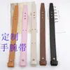Pulseira de Pulso Nova Ultra-Moderna Personalizada, Mesmo Estilo da Xiaohongshu, Pulseira de Couro de Marca de Moda, Acessório de Decoração para Capa de Celular, Cordão Feminino