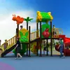 Equipo de Juego Infantil Exterior a Gran Escala Transfronterizo, Tobogán y Columpio de Plástico Combinados para Parque Comunitario