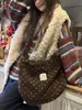 510172 Nova Bolsa Transversal de Pelúcia Coração Outono e Inverno Sacola de Compras Sacola de Compras Bolsa Transversal de Ombro Lona Grande Capacidade