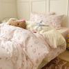 Ropa de Cama de Algodón Lavado Dibujos Animados Brujita Rosa Cuatro Estaciones 1.8 Juego de Cuatro Piezas Dormitorio Estudiantil Juego de Tres Piezas Neutro