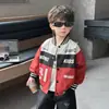 Jaqueta masculina para primavera e outono 2026 novo modelo jaqueta de motociclista infantil de outono com gola alta roupas para bebês em blocos de cor de outono para meninos