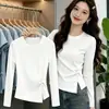 Camiseta corta de mujer, plisada, asimétrica, manga larga, colección otoño 2026 nueva, capa interior holgada, diseño de hombro normal, camiseta básica de moda