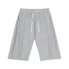 Roupas Masculinas Etai Verão Novo Estilo Calça Cropped com Bainha Curva Xadrez com Cordão, Design Fino, Costura Rasgada, Shorts Casuais Plissados.