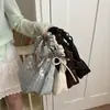 Patrón Tejido Suave Texturizado 2026 Bolso Sencillo y de Moda para el Trabajo Bolso de Hombro Plegado para Debajo del Brazo Bolso de Mano para Mujer