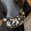 Bolso Casual para Mujer Estilo Coreano 2025 Invierno Nuevo Estilo Moderno Versátil Bolso de Hombro Personalizado Cadena Bolso Cruzado Transfronterizo