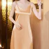 Elegante Vestido Negro de Tirantes Finos para Mujer, Nuevo Estilo Verano 2026, Vestido Interior de Traje de Satén de Acetato para Figuras Pequeñas