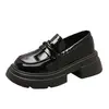 Zapatos de Cuero para Mujer Estilo Británico de Suela Gruesa 2025 Invierno Nuevo Plataforma de Tacón Grueso Mocasines Versátiles Negros