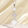 Collar Transfronterizo Nuevo Producto Trébol Madreperla Natural Chapado en Cobre con Oro Real Full Diamante Cadena Larga de Clavícula de Lujo para Mujer No se Desvanece