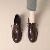 Primer Encuentro Ji Brown Estilo Británico Zapatos Pequeños de Cuero Mujer 2026 Primavera Otoño Nuevo Estilo Suela Suave Cómodos para Viajar al Trabajo Zapatos de Vestir
