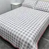 Novo Conjunto de Três Peças para Cama Estampado Espesso com Fronhas Lençol Estilo Capa de Cama para Casa Casal Antiderrapante Conjunto de Capa de Cama Venda por Atacado