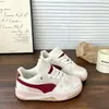 Zapatos de mujer estilo coreano para el campus, mocasines versátiles de suela gruesa que aumentan la altura, nuevo modelo primavera 2026, zapatillas deportivas casuales ligeras para estudiantes