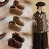Botas para meninas 2026 outono e inverno novos sapatos infantis couro macio botas de tornozelo retrô botas simples para bebês botas Birkenstock estilosas