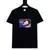 Camiseta de Manga Curta Supreme, Marca de Moda Americana de Peso Pesado, Estampa Clássica de Letras, Gola Redonda Boxy, Caimento Solto, Manga Meia-Manga para Homens e Mulheres