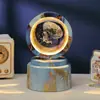 Bola de Cristal Transfronteiriça Base Giratória com Textura de Madeira Luminária Noturna Brilhante Lâmpada do Céu Estrelado 3D Decoração de Mesa Presente Criativo de Feriado
