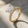 Anillo de Princesa de Diamante Cuadrado de Alto Rendimiento Transfronterizo para Compromiso y Propuesta para Mujeres, Anillo de Diamante de Cuatro Garras con Baño de Platino