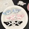 Lindos y versátiles pasadores de ala de ángel de estilo coreano, que exudan un encanto juvenil y elegante, perfectos para sujetar el flequillo y añadir detalles delicados a tu peinado.