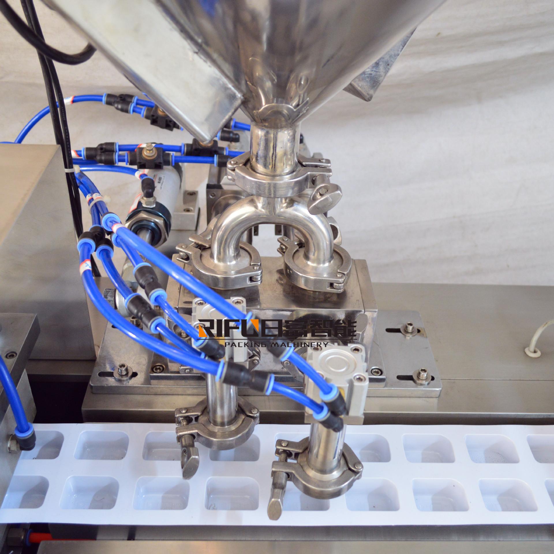 双头灌装泡罩机