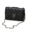 Bolso de Cadena Acolchado Nuevo 2024 Bolso Cruzado de Hombro Versátil de Moda Ins Bolso Popular Pequeño Estilo Chanel con Carcasa de Papel