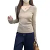 Camiseta básica de punto puramente deseable con escote en V bajo y mangas acampanadas, prenda interior de manga larga para mujer para otoño e invierno, top suéter suave de ajuste ceñido