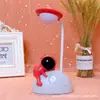 Luz Noturna de Astronauta Alimentação de Bebê Proteção Ocular Carregamento Quarto de Bebê Luz Suave Mesa de Cabeceira Lua Sono Luminária de Mesa Infantil