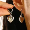 Europa e Estados Unidos moda quente transfronteiriça brinco de argola exagerado tridimensional coração amor brinco feminino personalidade tendência garota popular brincos de coração de pêssego atacado