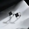 Pendientes de trébol de la suerte de plata de ley 925 con epoxi negro para mujer, hebilla de oreja geométrica de personalidad simple de Ins, joyería de alta gama
