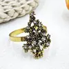 Anillos de servilleta navideños de moda transfronterizos de comercio exterior europeos y americanos, anillos de servilleta de árbol de Navidad con pedrería, fabricante de clips para servilletas de árbol de Navidad