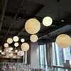 Lustre de lâmpada da lua em estoque, lâmpada esférica criativa para lojas de roupas, lâmpada da lua em forma de bola moderna estilo nórdico para restaurantes