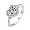 Suministro de fábrica anillo de plata de ley S925 bañado en platino de 1 quilate simple lujo ligero clásico chic de diamantes para mujer productos genuinos