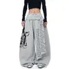 Pantalones de Chándal Súper Elegantes para Principios de Otoño con Estampado de Letras Retro, Cordón, Diseño en Capas y Corte Curvo Único, Corte Holgado, Pantalones de Pierna Ancha Estilo Street Dance