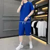 Novo Conjunto Masculino de Verão em Tricô Waffle Estilo Japonês Versátil com Manga Curta, Shorts de Cor Sólida com Cinco Bolsos Conjunto de Duas Peças