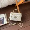 Bolso Cubo Pequeño Acolchado Estilo Chanel de Gama Alta 2026 Nuevo Estilo Coreano Moda Trendy de Instagram Bolso de Hombro Versátil