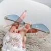 Óculos de Sol Externos Sem Aro em Forma de Losango Moda Europeia e Americana Versátil Óculos de Sol Femininos de Alta Qualidade Óculos de Sol Protetores