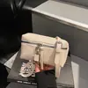 Bolso Pequeño Cruzado Estilo Coreano Caja Cuadrada Simple Bolso de Mujer Moda 2025 Marca Corazón Textura Casual Bolso de Mano para Viajes