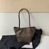 Nova Bolsa de Ombro Grande Capacidade Personalidade Moda Estilosa Cor Sólida Bolsa de Mão Estampa de Leopardo Simples Bolsa de Axila para Mulheres