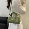 Bolso de Mano Versátil de Verano Nuevo y de Moda de Este Año 2025 Bolso Cilíndrico para Viajar Bolso Almohada Comercio Exterior