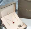 Collar Baojia de Ágata Negra Natural en Forma de Abanico Pequeño Versión de Alta Gama V-Gold con Chapado en Oro de 18 Quilates e Incrustaciones de Diamante, Cadena para Clavícula Finamente Tallada en CNC