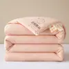 Colcha de Gasa de Doble Capa de Kapok Fibra de Soja Colcha de Invierno Engrosada Cálida Nuevo Estilo Colcha de Algodón de Invierno Colcha para Dormitorio Aire Acondicionado Núcleo de Colcha