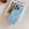 Funda de Silicona Líquida para Teléfono Apple 16Pro con Textura de Piel Macaron, Bordes Rectos, Anti-Huellas Dactilares, Adecuada para iPhone 15 con Adhesión Magnética