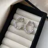 Pendientes de Zirconia Chapados en Oro Cobre Ultra Brillantes de Alta Calidad, Moda de Lujo Ligero Simples de Gama Alta Versátiles Estilo Oro