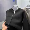 Cárdigan de punto bordado con botones coloridos turquesa para hombre, otoño, estilo perezoso de alta gama, suéter chaqueta casual de cuello redondo